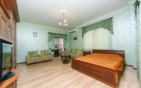 Позняки, большая 2 ка с двумя спальнями на ул .Срибнокильской